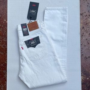Levi’s 501 Skinny Jeans